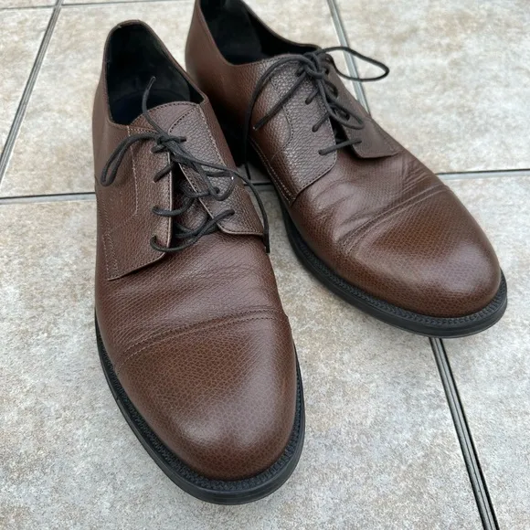 Brooks Brothers  1818 Brown Pebbled Leather Oxford Captoe Shoes Mens
