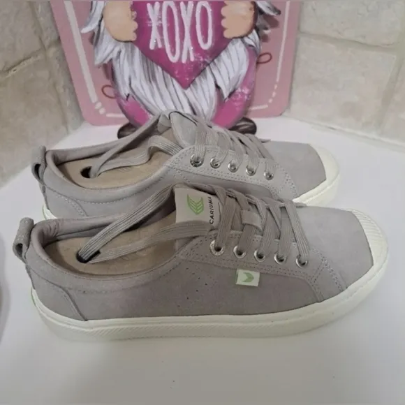 Cariuma Gray Suede Sneakers Size 8