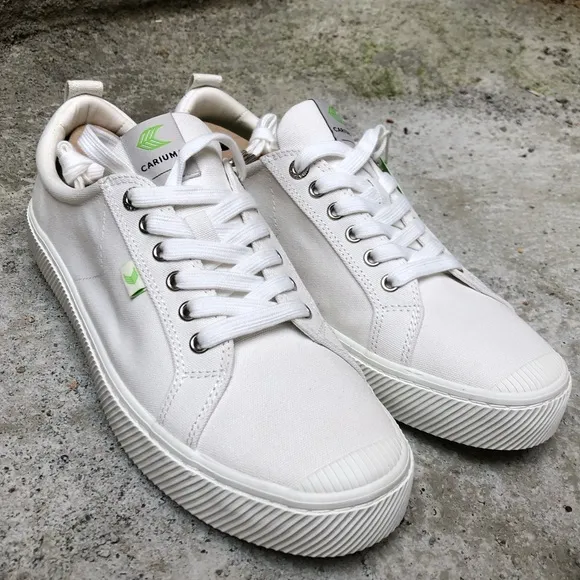 Cariuma Off-White Canvas OCA Low Shoes Men's Size 13