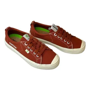 CARIUMA Pantone Rust/Off-White Canvas Women’s Size 7