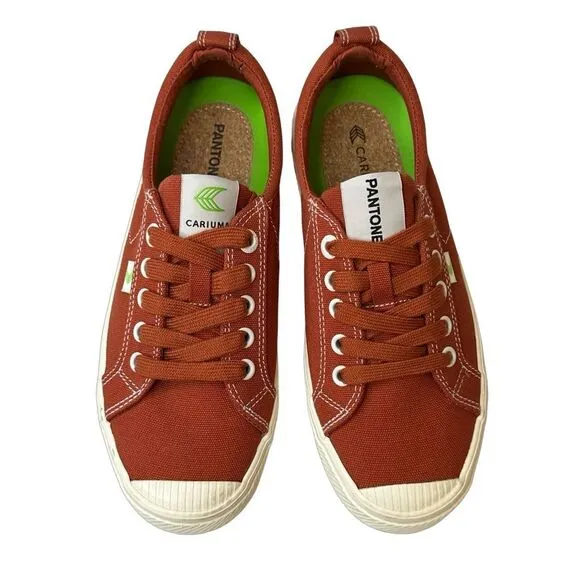 CARIUMA Pantone Rust/Off-White Canvas Women’s Size 7