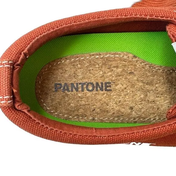 CARIUMA Pantone Rust/Off-White Canvas Women’s Size 7