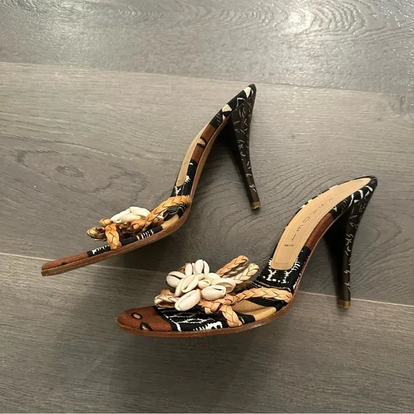 Casadei summer shell ikat stiletto heels (Sz 7)