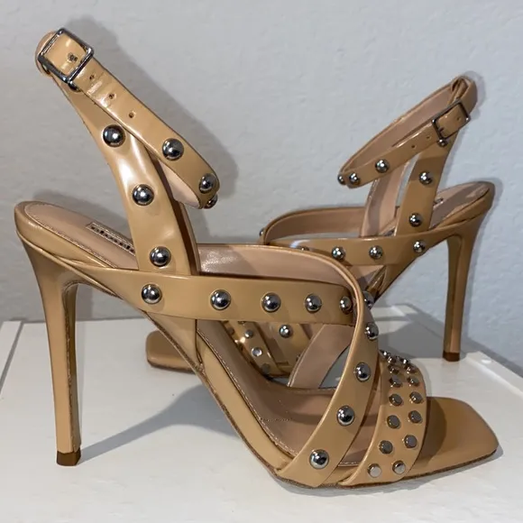 Charles David Shoes