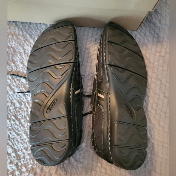 Clarks Black Boat Shoes