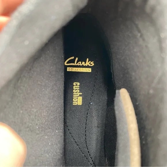 Clarks Soft Cushion Lace Up Fall Winter Suede Hiking Trail Ankle Boots 11 (NWOT)