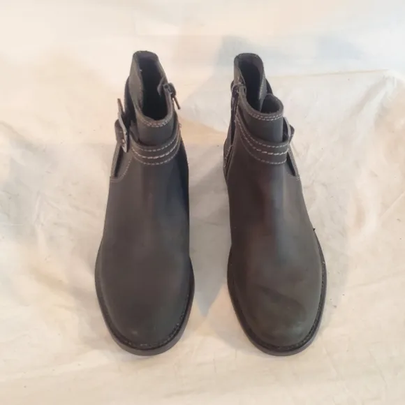 Clarks Women's Size 9 Maye Strap Black Leather Boots New