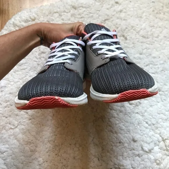 Columbia Women's Bloomingport Training Shoes Size 10  Titanium Melonade