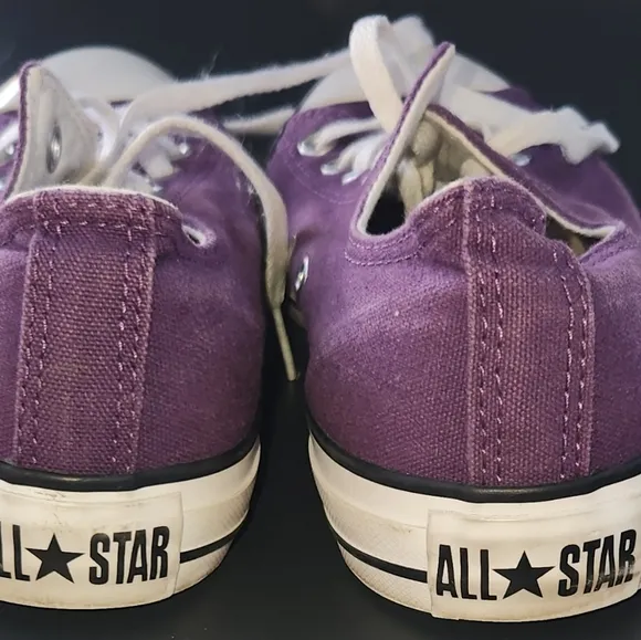 CONVERSE Chuck Taylor All Star Ox Purple Passion SIZE Men 7 &amp; Women 9 NICE SHAPE