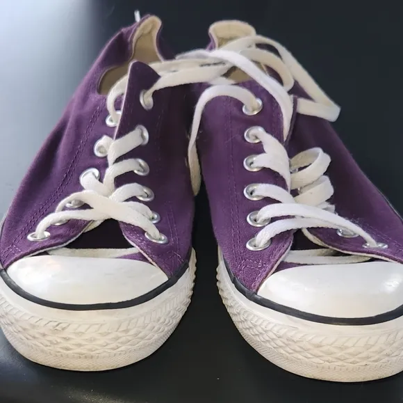 CONVERSE Chuck Taylor All Star Ox Purple Passion SIZE Men 7 &amp; Women 9 NICE SHAPE