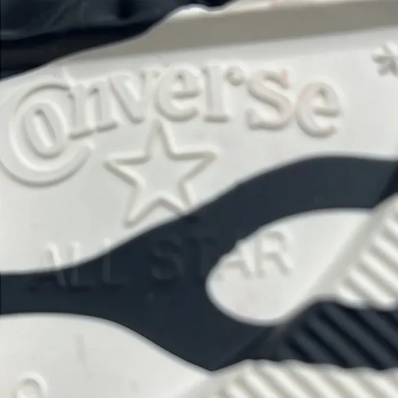 Converse shoes brand new size 8