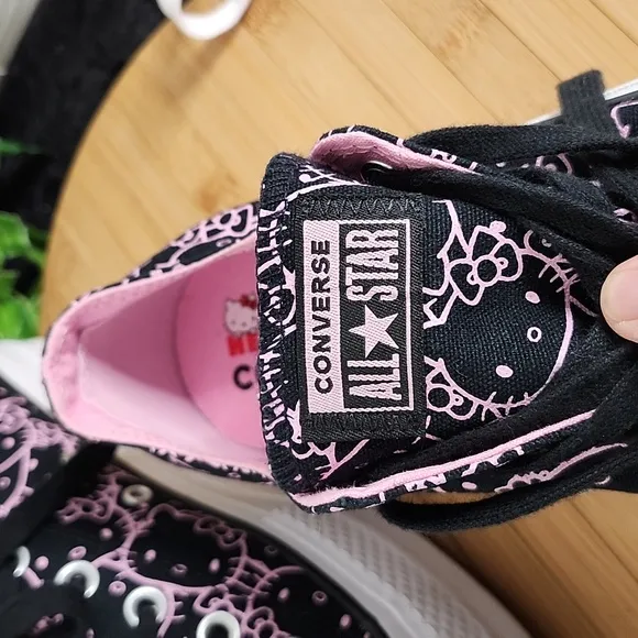 👉CONVERSE x HELLO KITTY CHUCK TAYLOR ALLSTAR CHUNKY HEEL CANVAS OX BLACK ~SZ 9