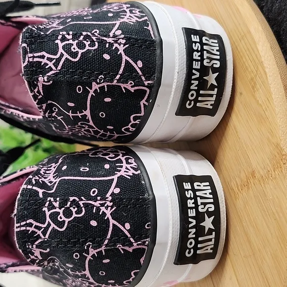 👉CONVERSE x HELLO KITTY CHUCK TAYLOR ALLSTAR CHUNKY HEEL CANVAS OX BLACK ~SZ 9