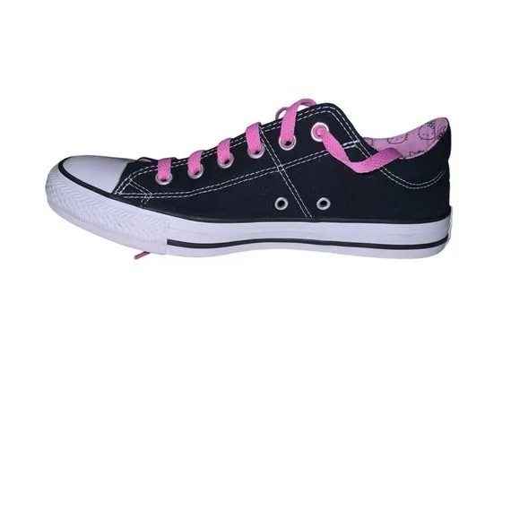 Converse X Hello Kitty (NWT) RARE, Limited Edition, Women’s Size 9