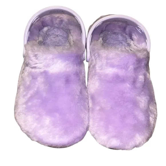Crocs Classic Fur Sure Lavender purple Women's 7 Faux Fur Lined Slides fluffy