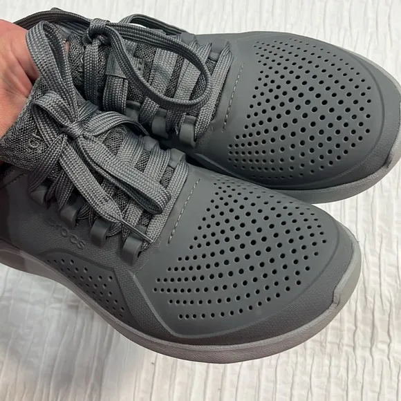 CROCS shoes MENS LITERIDE PACER MENS 7 grey lace up light weight