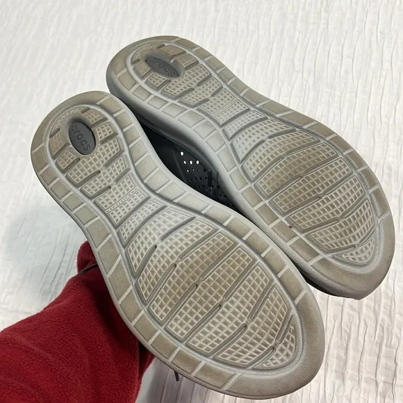 CROCS shoes MENS LITERIDE PACER MENS 7 grey lace up light weight