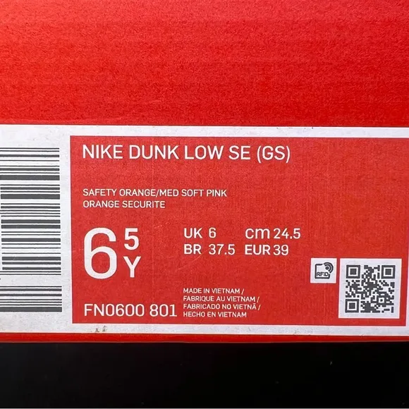 D21 - SIZE 6.5Y / 8 WOMENS NIKE DUNK LOW SAFETY ORANGE/SOFT PINK FN0600 801