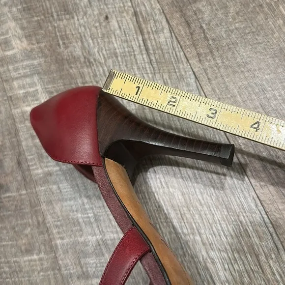 DaniBlack dark red leather stiletto high heeled shoes with floral detail  7.5