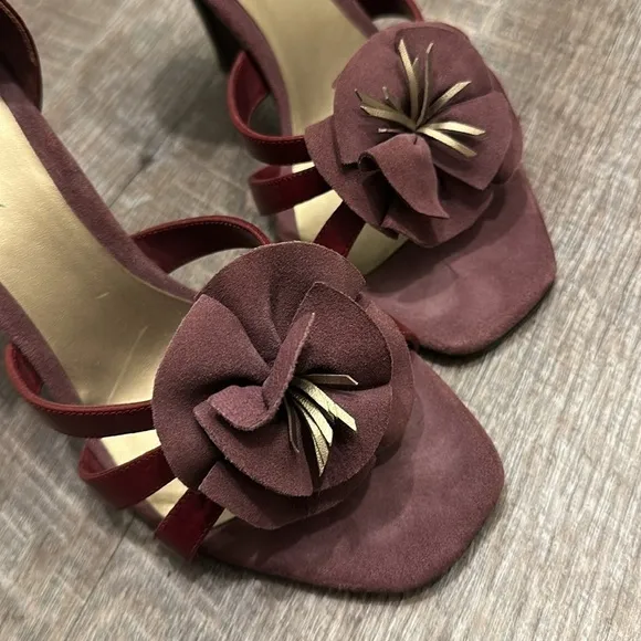 DaniBlack dark red leather stiletto high heeled shoes with floral detail  7.5