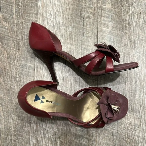 DaniBlack dark red leather stiletto high heeled shoes with floral detail  7.5