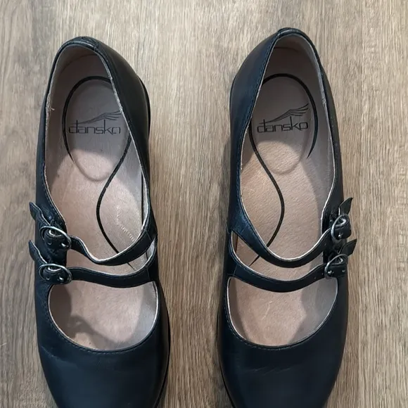 Dansko Fynn Mary Jane Shoes