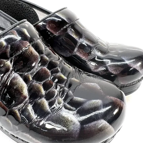 Dansko Women's Leather Clog Faux Alligator Crocodile 406100202 EU 36 or US 5.5/6