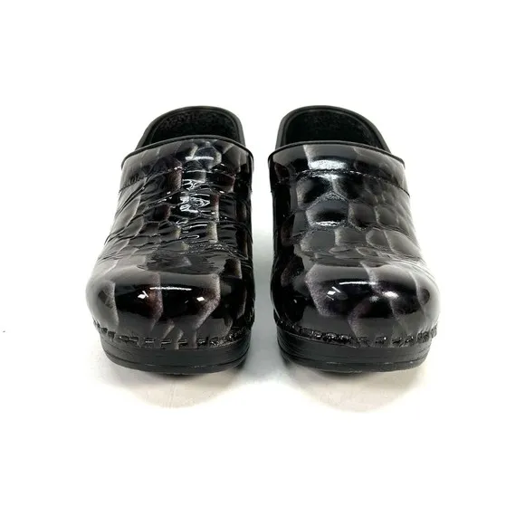 Dansko Women's Leather Clog Faux Alligator Crocodile 406100202 EU 36 or US 5.5/6