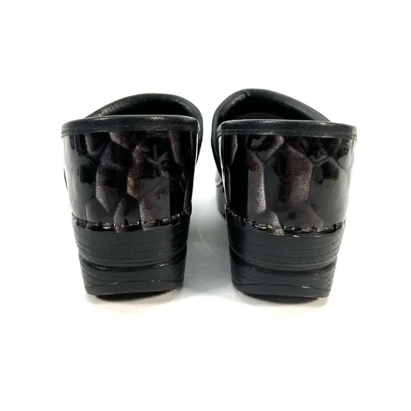 Dansko Women's Leather Clog Faux Alligator Crocodile 406100202 EU 36 or US 5.5/6