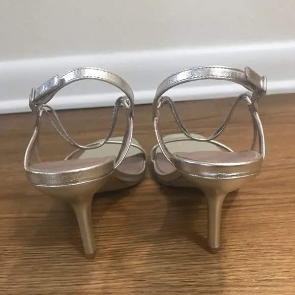 DIANE VON FURSTENBERG  leather slingback shoes