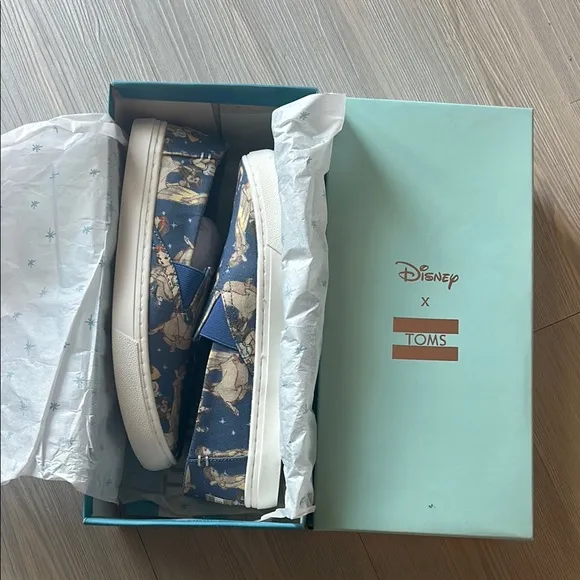 Disney Snow White TOMS