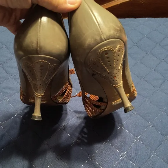 Dolce &amp; Gabbana Gray Leather Shoes