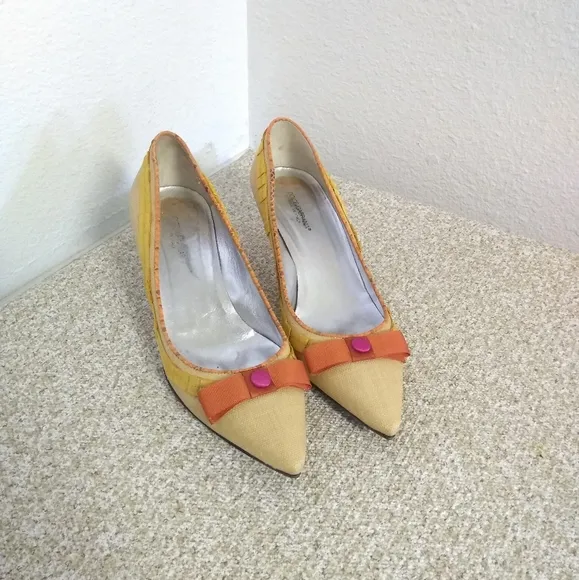 Dolce And Gabbana Canvas Leather Trim Shoes