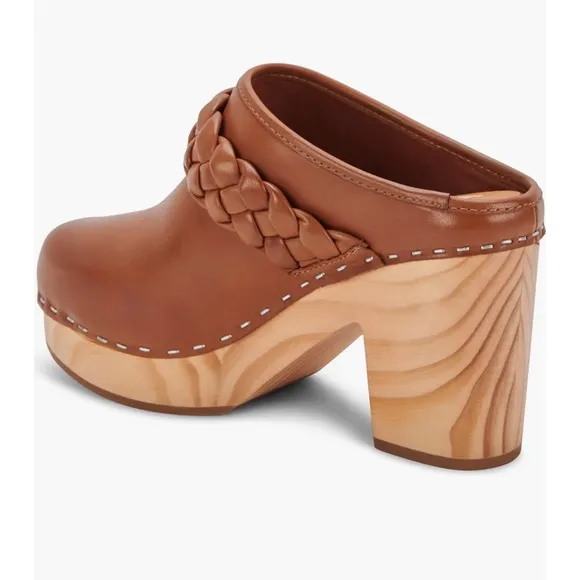 DOLCE VITA shoes women’s size 6.5