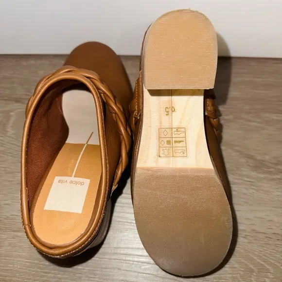 DOLCE VITA shoes women’s size 6.5