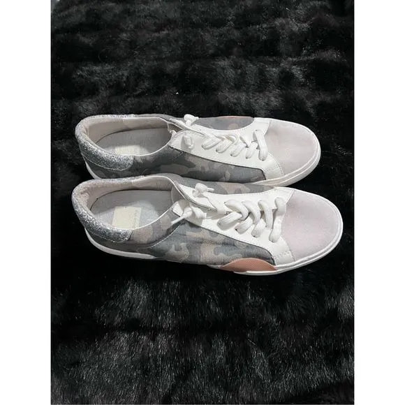 DOLCE VITA Zina Lace-up Sneakers Women's Size 9.5 Camo Canvas Shoes Suede