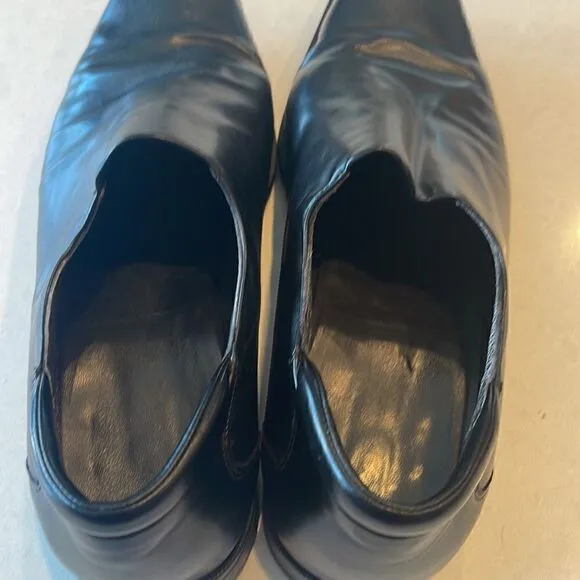 Donald J Pilner men’s loafers size 13, Rex, beautiful shoes broken look great.