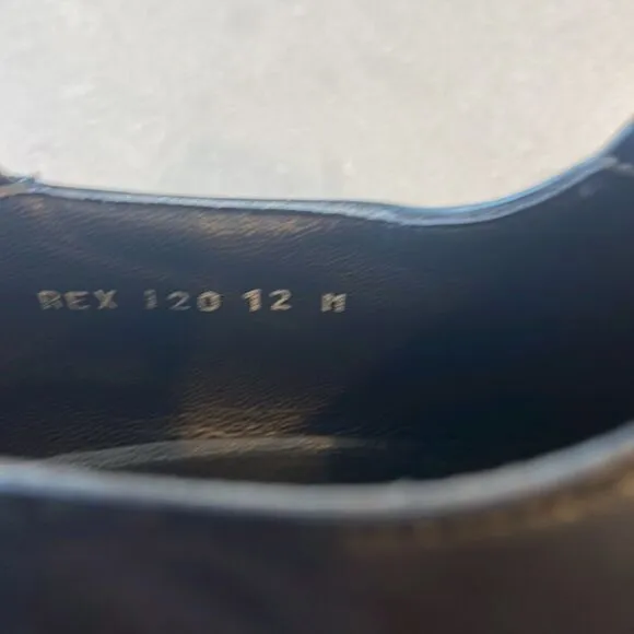 Donald J Pilner men’s loafers size 13, Rex, beautiful shoes broken look great.