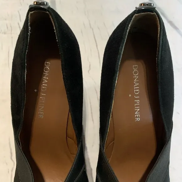 Donald J. Pliner Carla Wedge - Black