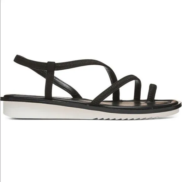 Donald Pliner roland toe loop leather upper and lining sandal💥 size 6