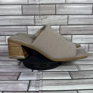 Donald Pliner Women's Light Taupe Haze Slide Mule Heeled Sandals Shoe Size 8-NEW