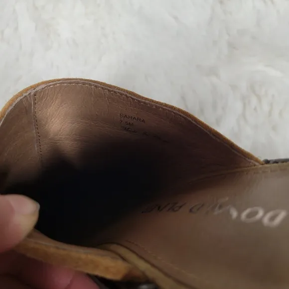 Donald Pliner Womens Sahara  Studded Mules Leather Chestnut Shoes Size 7.5 Lug