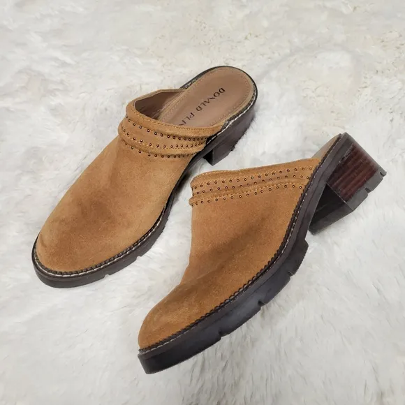 Donald Pliner Womens Sahara  Studded Mules Leather Chestnut Shoes Size 7.5 Lug
