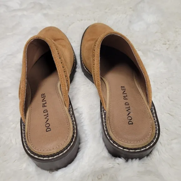 Donald Pliner Womens Sahara  Studded Mules Leather Chestnut Shoes Size 7.5 Lug
