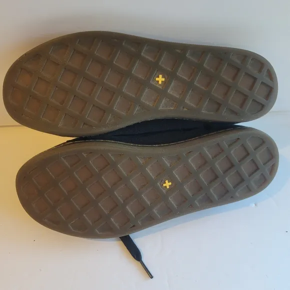 Dr Martens Black Canvas Tennis Shoes size 9