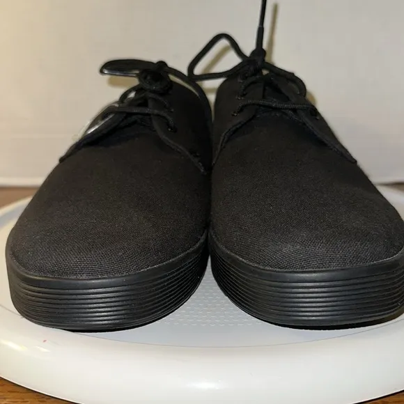 🆕Dr. Martens Cairo Lo Shoes