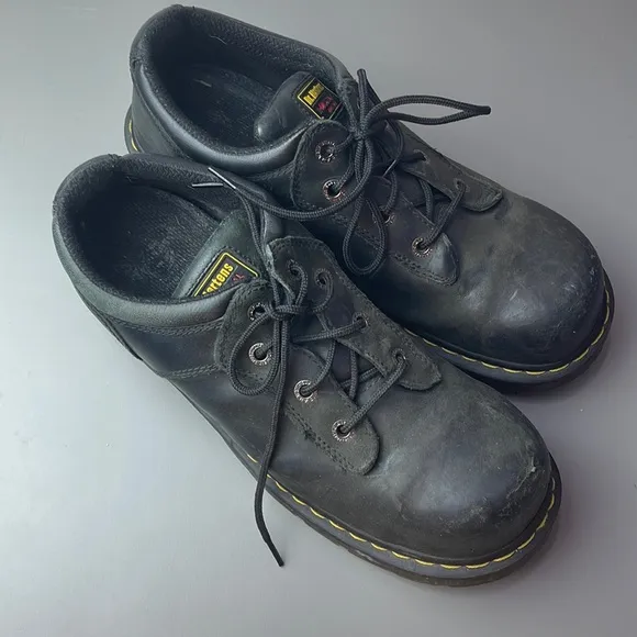 DR MARTENS INDUSTRIAL STEEL TOE LACE SHOES
