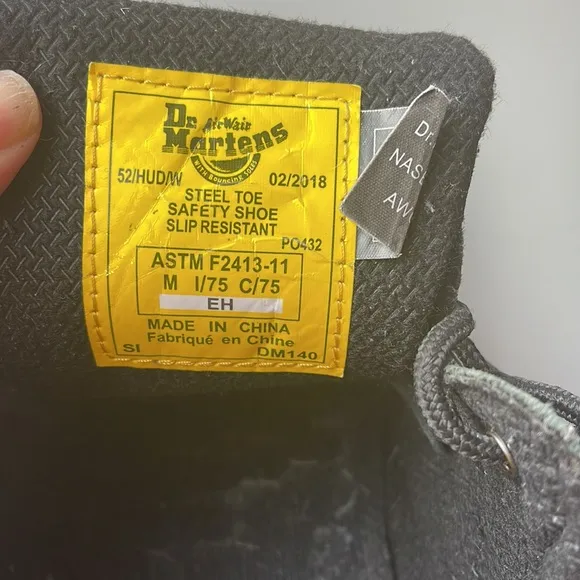 DR MARTENS INDUSTRIAL STEEL TOE LACE SHOES