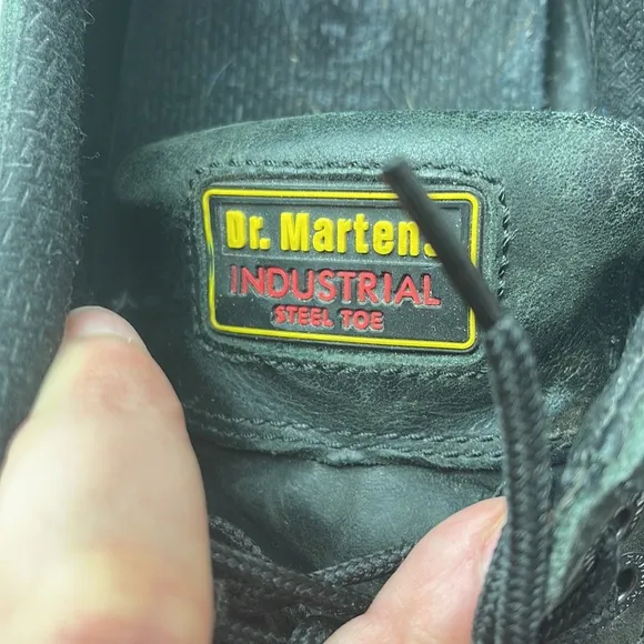 DR MARTENS INDUSTRIAL STEEL TOE LACE SHOES