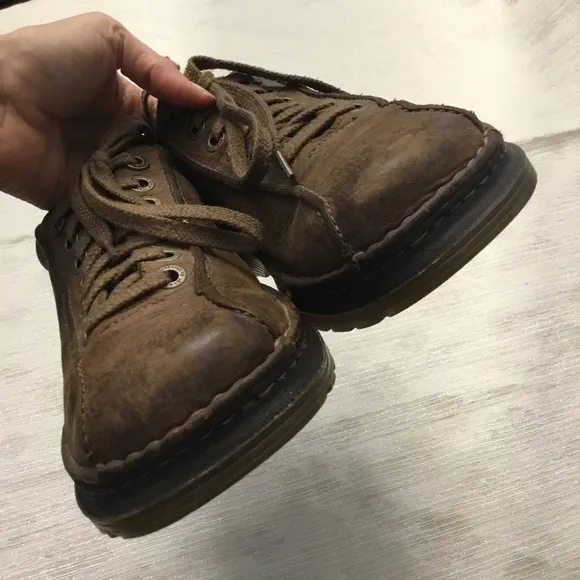 Dr. Martens Perry Oxford Leather Lace Up Shoes Size M8 W9